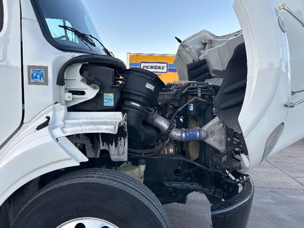 Medium Duty Box Truck-Light and Medium Duty Trucks-Freightliner-2020-M211264S-Sturtevant-WI-204,628\n\t\tmiles-$ 96,500 - Image 23