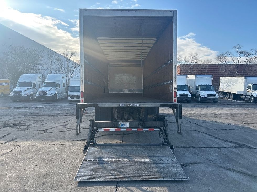 Medium Duty Box Truck-Light and Medium Duty Trucks-Freightliner-2020-M211264S-Sturtevant-WI-275,532\n\t\tmiles-$ 91,500 - Image 9