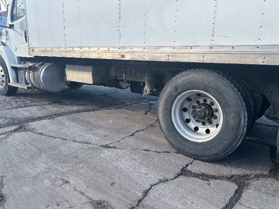 Medium Duty Box Truck-Light and Medium Duty Trucks-Freightliner-2020-M211264S-Sturtevant-WI-275,532\n\t\tmiles-$ 91,500 - Image 5