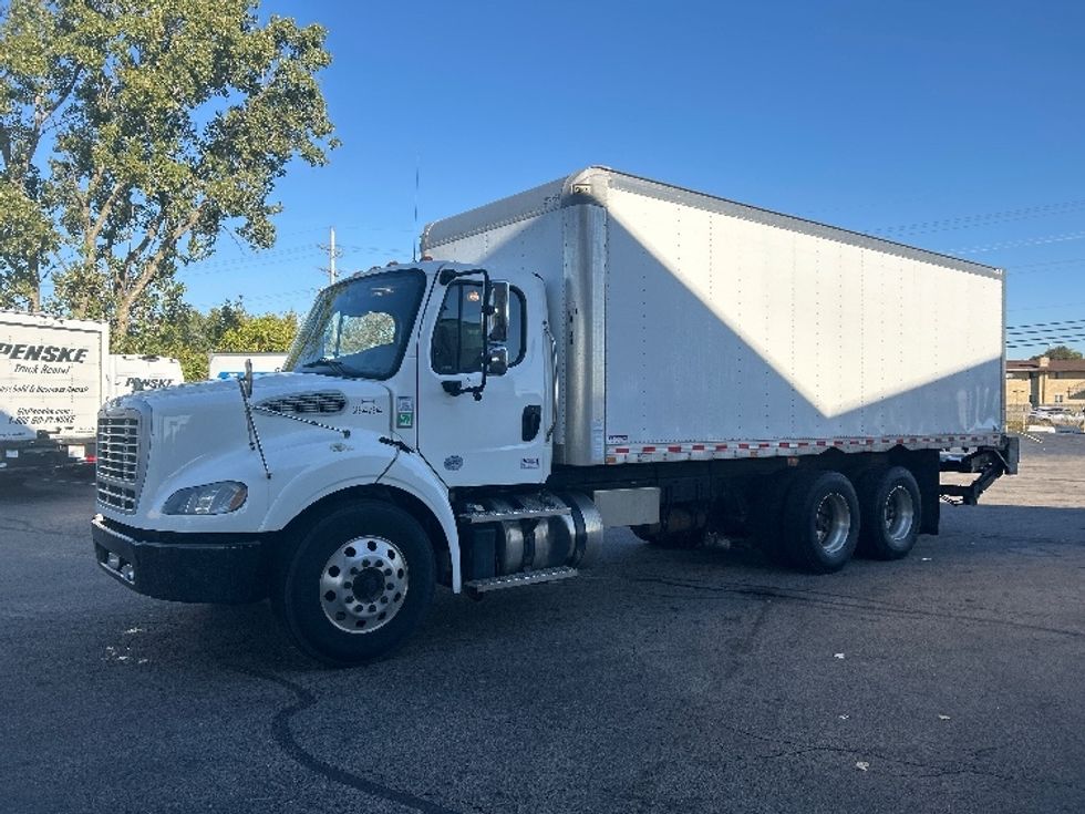 Medium Duty Box Truck-Light and Medium Duty Trucks-Freightliner-2020-M211264S-Sturtevant-WI-383,543\n\t\tmiles-$ 64,750 - Image 3