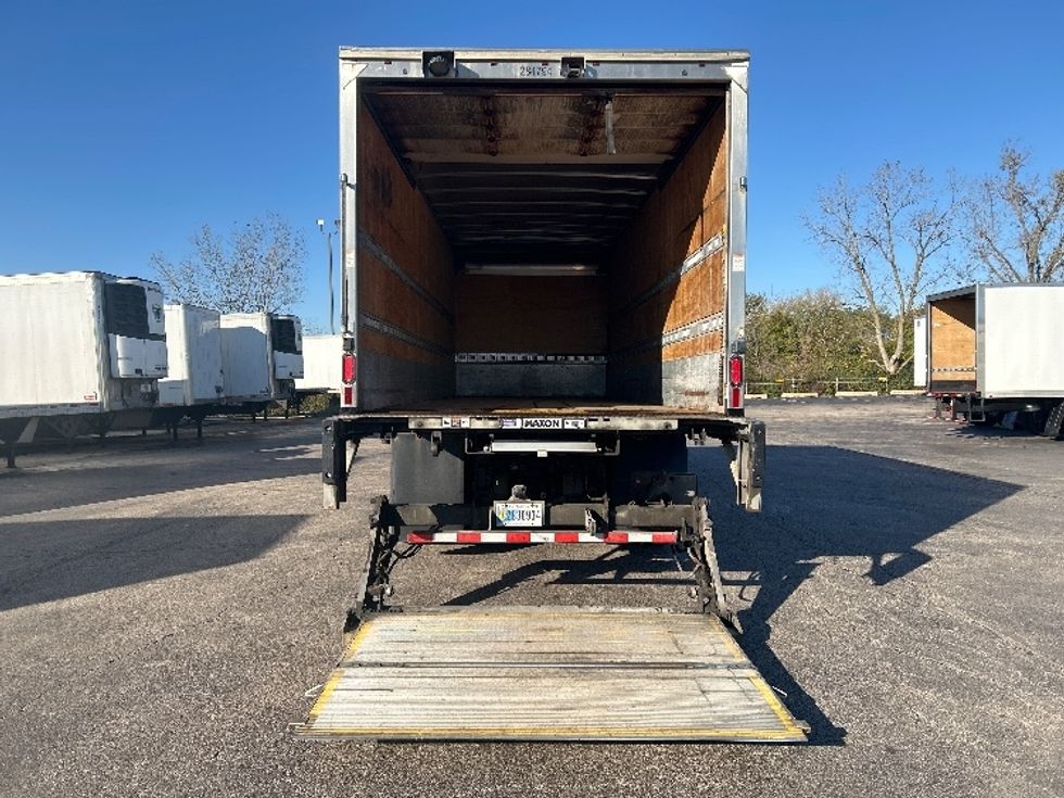Medium Duty Box Truck-Light and Medium Duty Trucks-Freightliner-2020-M211264S-Sturtevant-WI-383,543\n\t\tmiles-$ 64,750 - Image 9