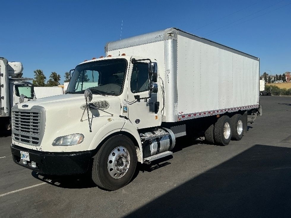 Medium Duty Box Truck-Light and Medium Duty Trucks-Freightliner-2020-M211264S-West Sacramento-CA-289,610\n\t\tmiles-$ 81,500 - Image 3