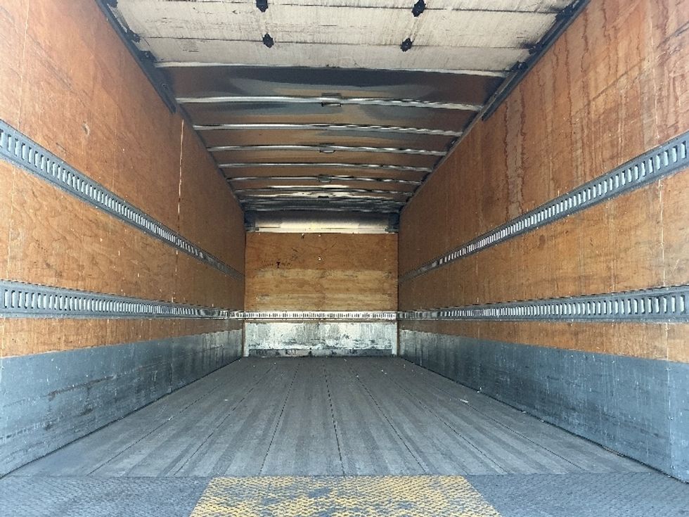 Medium Duty Box Truck-Light and Medium Duty Trucks-Freightliner-2020-M211264S-West Sacramento-CA-289,610\n\t\tmiles-$ 81,500 - Image 8