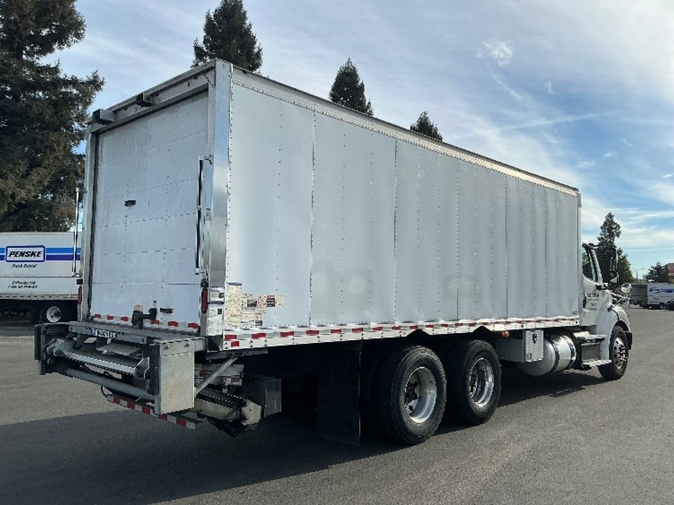 Medium Duty Box Truck-Light and Medium Duty Trucks-Freightliner-2020-M211264S-West Sacramento-CA-334,491\n\t\tmiles-$ 80,000 - Image 13