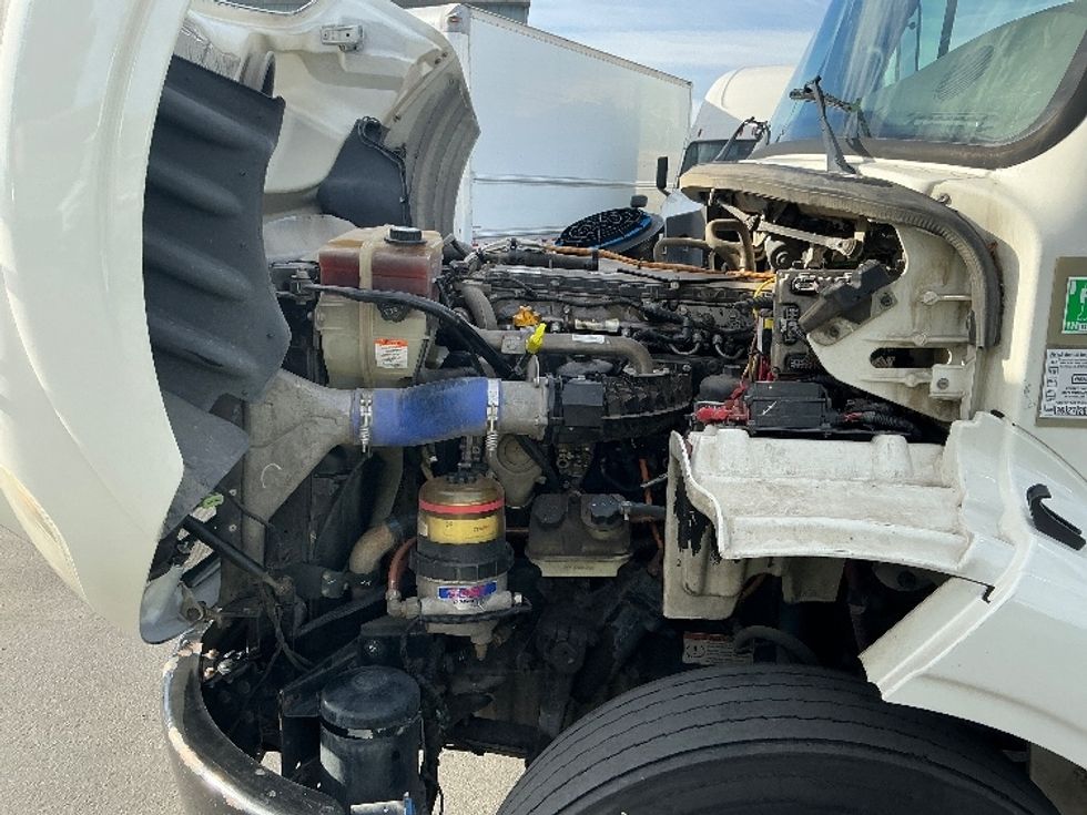 Medium Duty Box Truck-Light and Medium Duty Trucks-Freightliner-2020-M211264S-West Sacramento-CA-334,491\n\t\tmiles-$ 80,000 - Image 24