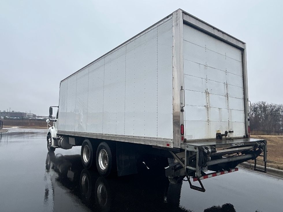Medium Duty Box Truck-Light and Medium Duty Trucks-Freightliner-2020-M211264S-Windsor-WI-355,463\n\t\tmiles-$ 88,500 - Image 6