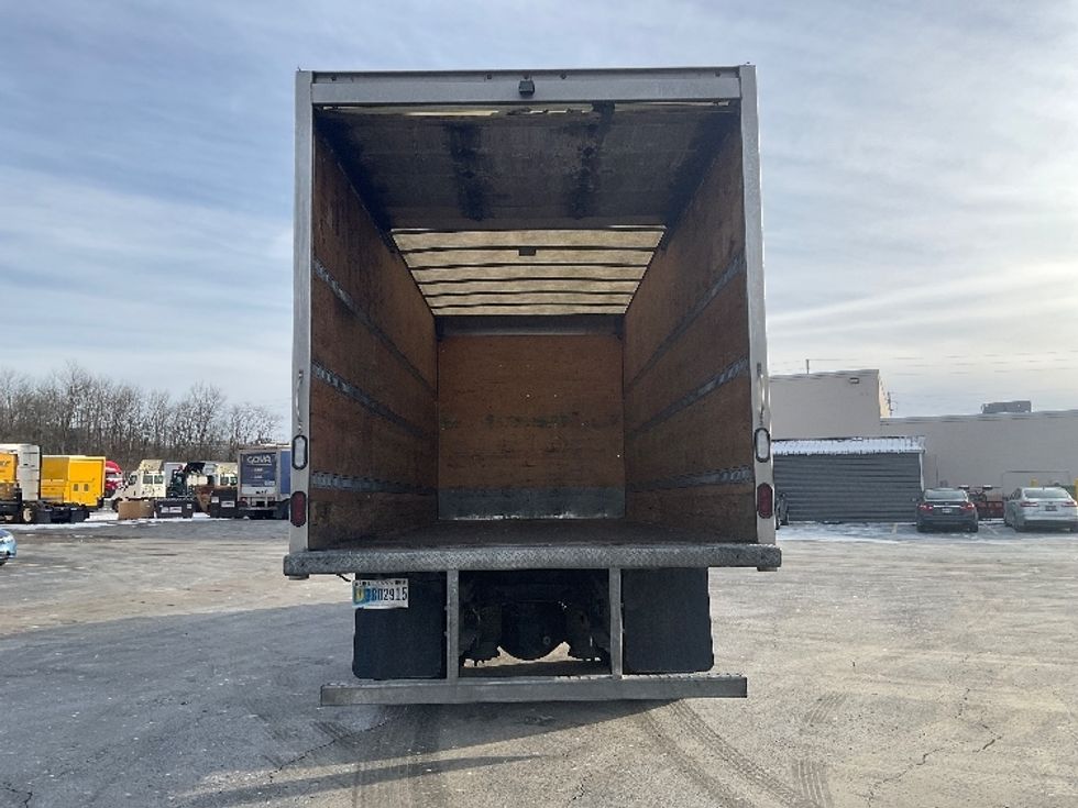 Medium Duty Box Truck-Light and Medium Duty Trucks-Freightliner-2020-M211264S-Youngstown-OH-250,724\n\t\tmiles-$ 89,000 - Image 9