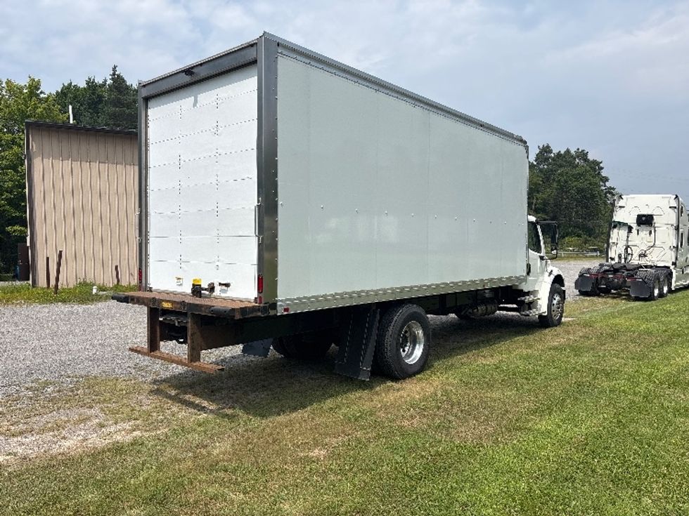 Medium Duty Box Truck-Light and Medium Duty Trucks-Freightliner-2021-M2-Akron-OH-143,200\n\t\tmiles-$ 54,500 - Image 12