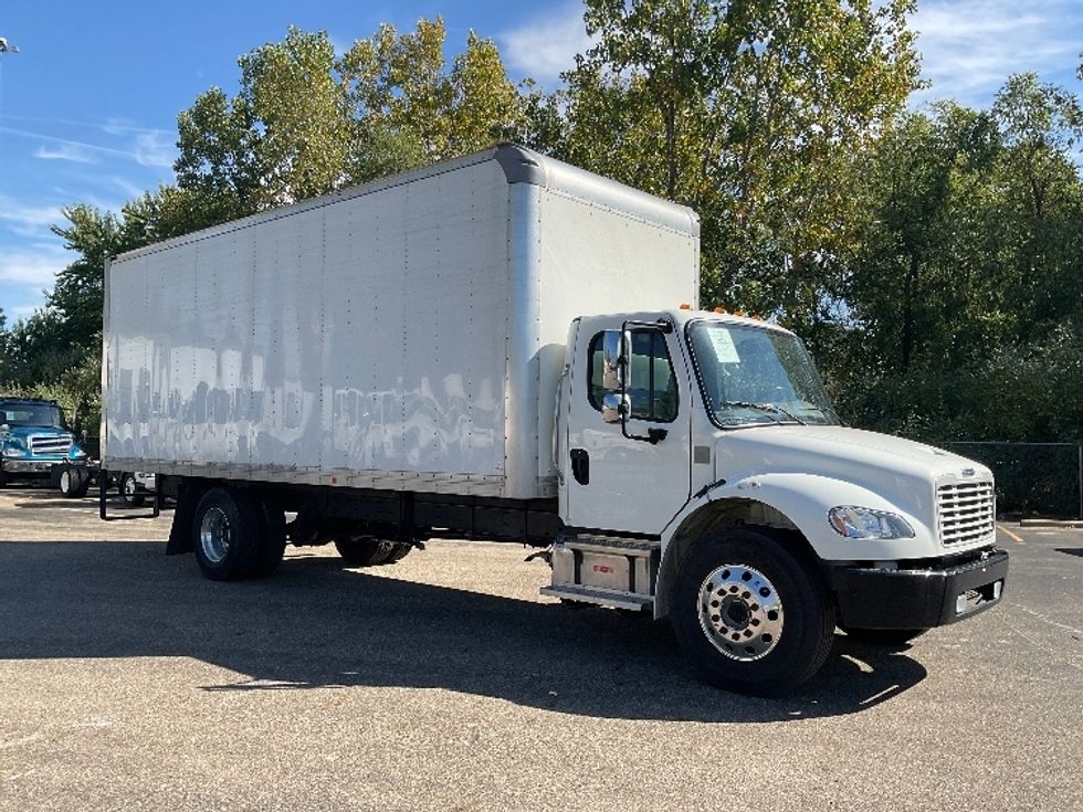 Medium Duty Box Truck-Light and Medium Duty Trucks-Freightliner-2021-M2-Akron-OH-231,450\n\t\tmiles-$ 45,250 - Image 1