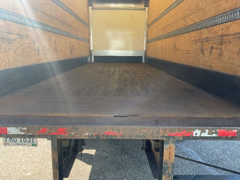 Medium Duty Box Truck-Light and Medium Duty Trucks-Freightliner-2021-M2-Akron-OH-231,450\n\t\tmiles-$ 45,250 - Image 10