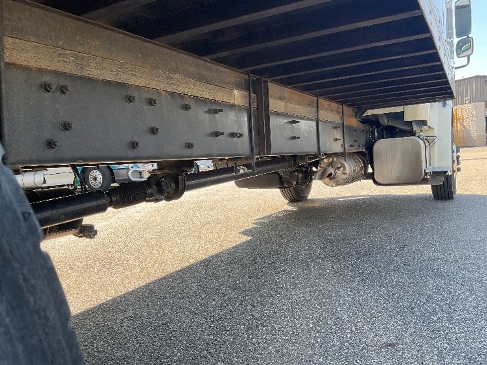 Medium Duty Box Truck-Light and Medium Duty Trucks-Freightliner-2021-M2-Akron-OH-231,450\n\t\tmiles-$ 45,250 - Image 14