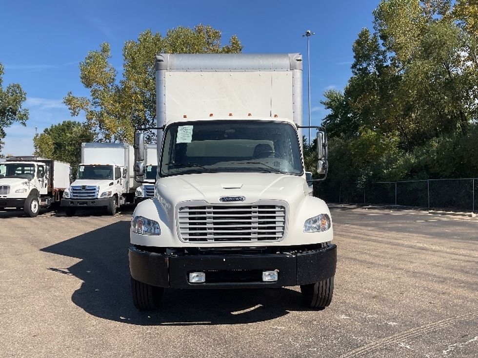 Medium Duty Box Truck-Light and Medium Duty Trucks-Freightliner-2021-M2-Akron-OH-231,450\n\t\tmiles-$ 45,250 - Image 2