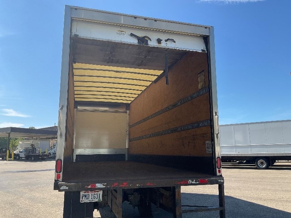 Medium Duty Box Truck-Light and Medium Duty Trucks-Freightliner-2021-M2-Akron-OH-231,450\n\t\tmiles-$ 45,250 - Image 8