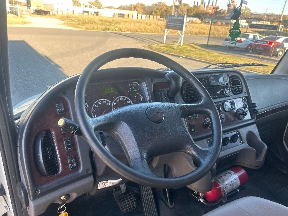 Medium Duty Box Truck-Light and Medium Duty Trucks-Freightliner-2021-M2-Alabaster-AL-263,664\n\t\tmiles-$ 46,500 - Image 17