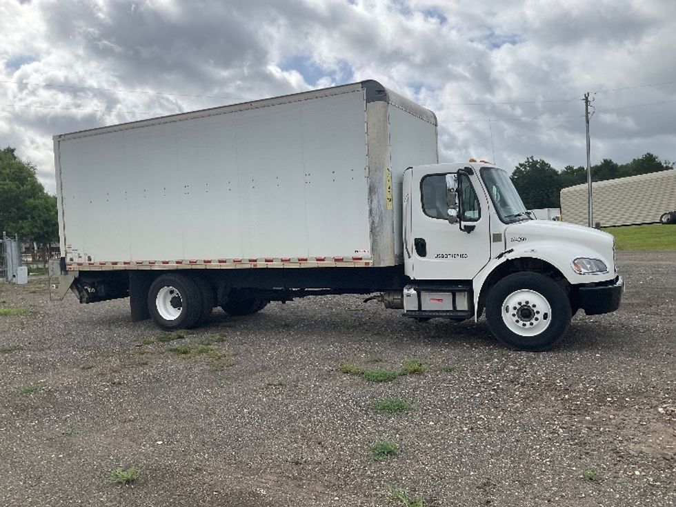 Medium Duty Box Truck-Light and Medium Duty Trucks-Freightliner-2021-M2-Albany-GA-147,955\n\t\tmiles-$ 54,500 - Image 1