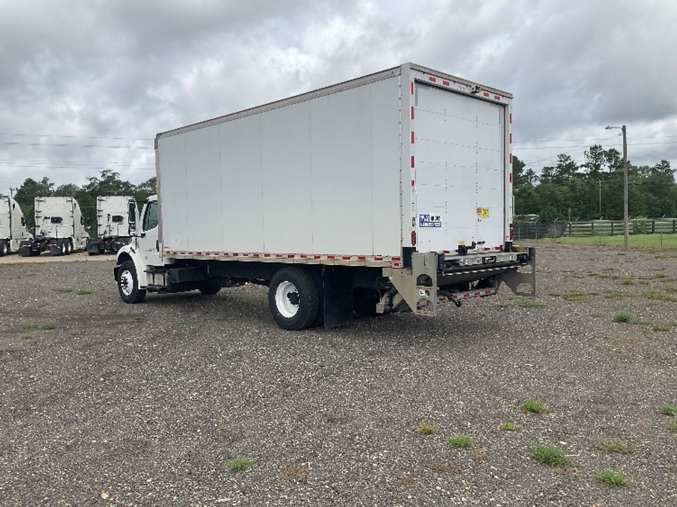 Medium Duty Box Truck-Light and Medium Duty Trucks-Freightliner-2021-M2-Albany-GA-147,955\n\t\tmiles-$ 54,500 - Image 6
