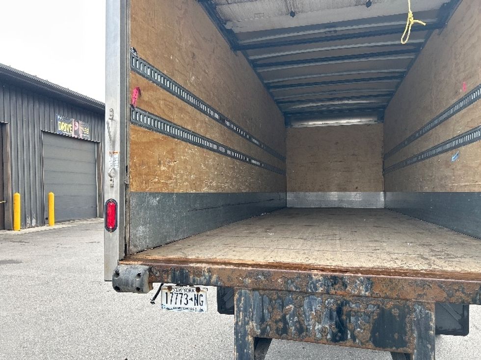 Medium Duty Box Truck-Light and Medium Duty Trucks-Freightliner-2021-M2-Albany-NY-174,334\n\t\tmiles-$ 55,250 - Image 11