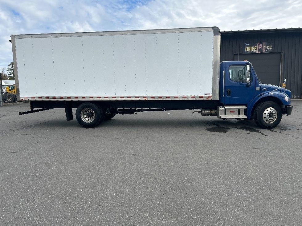 Medium Duty Box Truck-Light and Medium Duty Trucks-Freightliner-2021-M2-Albany-NY-174,334\n\t\tmiles-$ 55,250 - Image 15