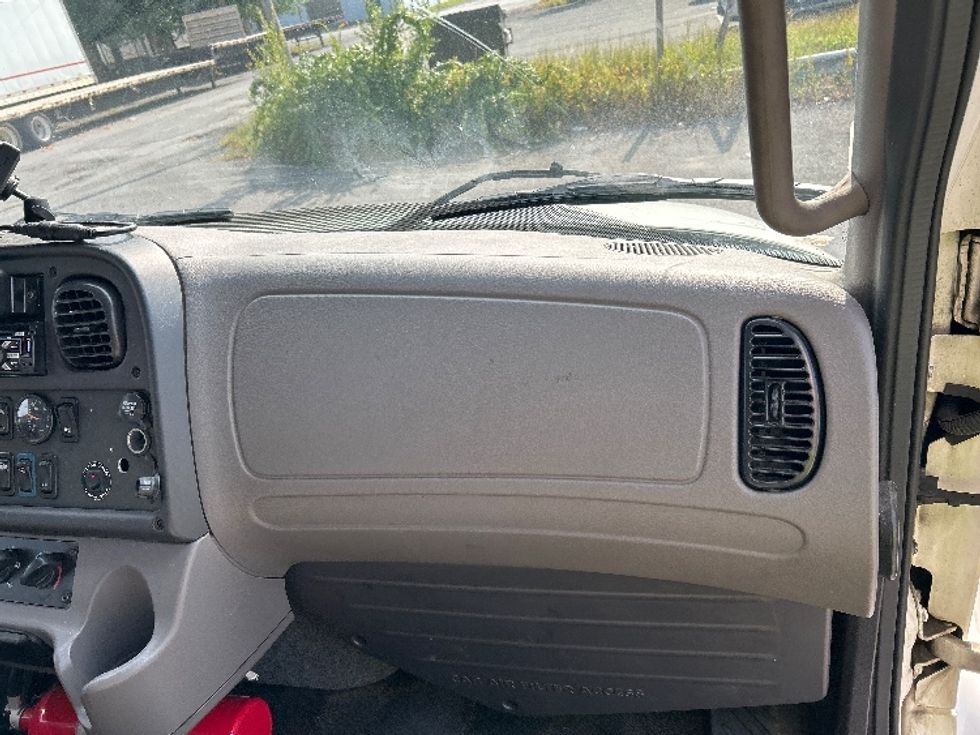 Medium Duty Box Truck-Light and Medium Duty Trucks-Freightliner-2021-M2-Albany-NY-215,621\n\t\tmiles-$ 54,000 - Image 21