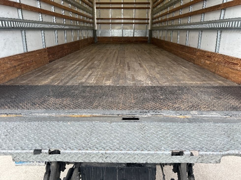Medium Duty Box Truck-Light and Medium Duty Trucks-Freightliner-2021-M2-Arlington-TX-129,653\n\t\tmiles-$ 66,750 - Image 10