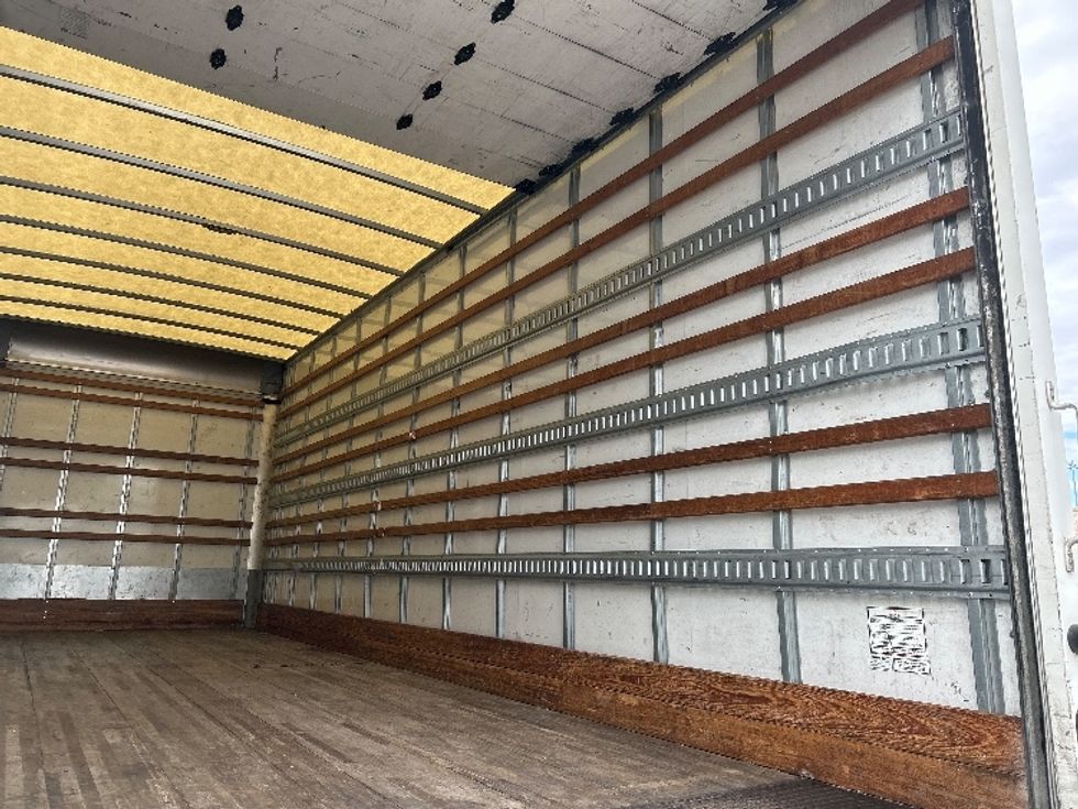 Medium Duty Box Truck-Light and Medium Duty Trucks-Freightliner-2021-M2-Arlington-TX-129,653\n\t\tmiles-$ 66,750 - Image 12