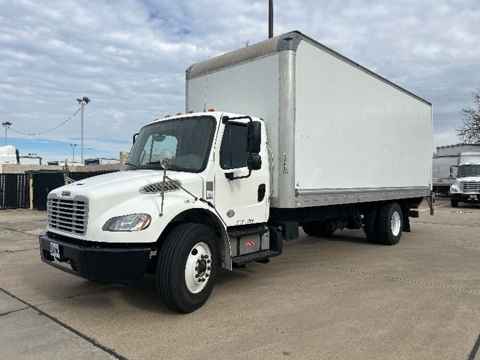 Medium Duty Box Truck-Light and Medium Duty Trucks-Freightliner-2021-M2-Arlington-TX-129,653\n\t\tmiles-$ 66,750 - Image 3