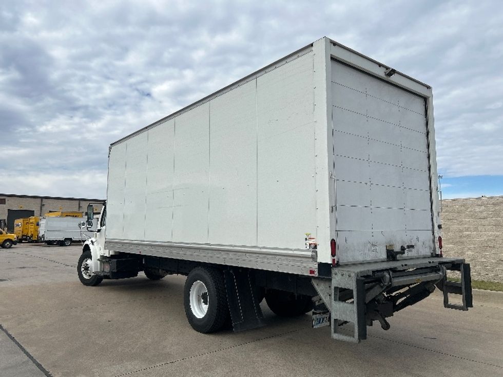 Medium Duty Box Truck-Light and Medium Duty Trucks-Freightliner-2021-M2-Arlington-TX-129,653\n\t\tmiles-$ 66,750 - Image 6