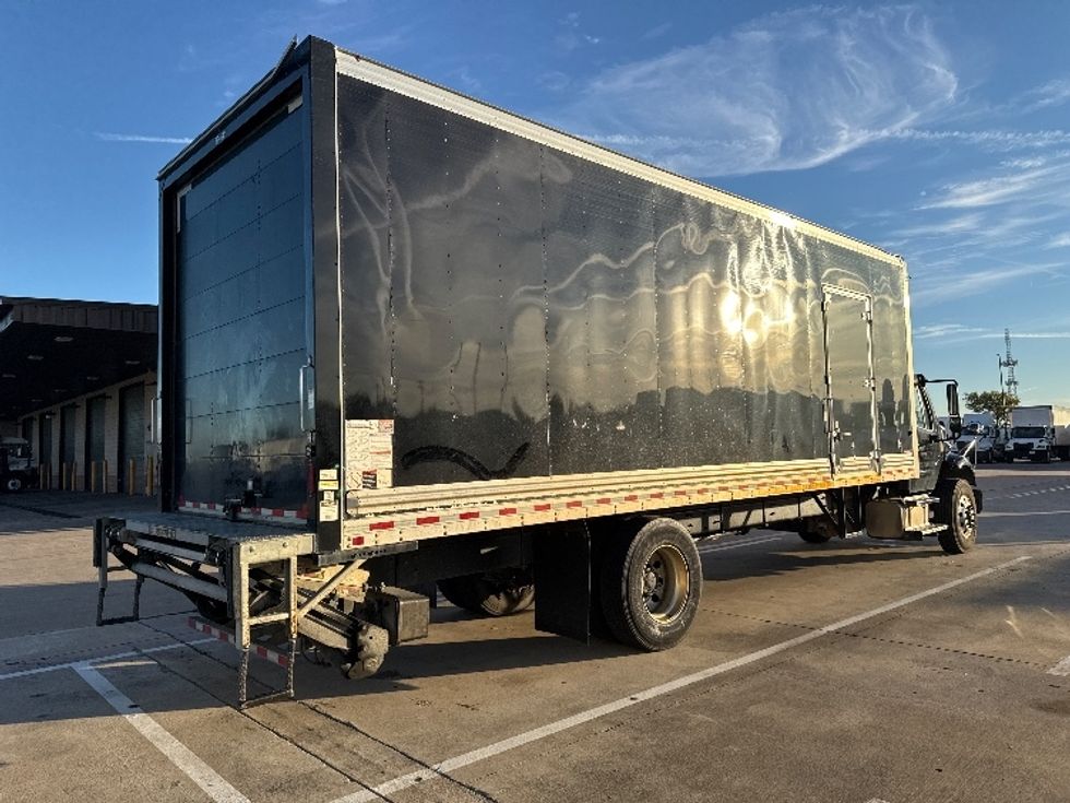 Medium Duty Box Truck-Light and Medium Duty Trucks-Freightliner-2021-M2-Arlington-TX-192,063\n\t\tmiles-$ 13,500 - Image 9