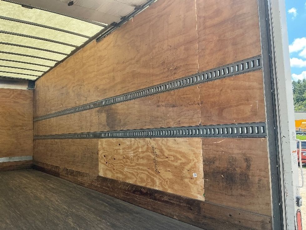 Medium Duty Box Truck-Light and Medium Duty Trucks-Freightliner-2021-M2-Asheville-NC-176,646\n\t\tmiles-$ 61,000 - Image 12