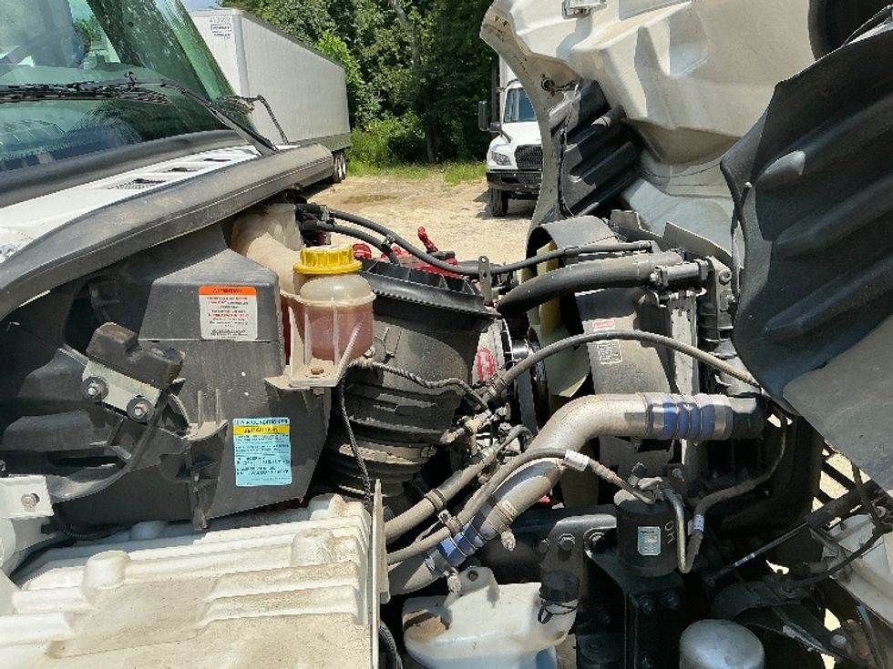 Medium Duty Box Truck-Light and Medium Duty Trucks-Freightliner-2021-M2-Asheville-NC-176,646\n\t\tmiles-$ 61,000 - Image 23