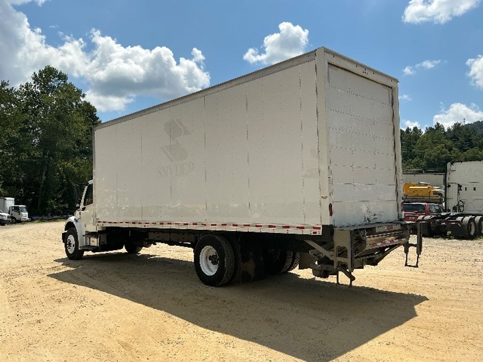 Medium Duty Box Truck-Light and Medium Duty Trucks-Freightliner-2021-M2-Asheville-NC-176,646\n\t\tmiles-$ 61,000 - Image 6
