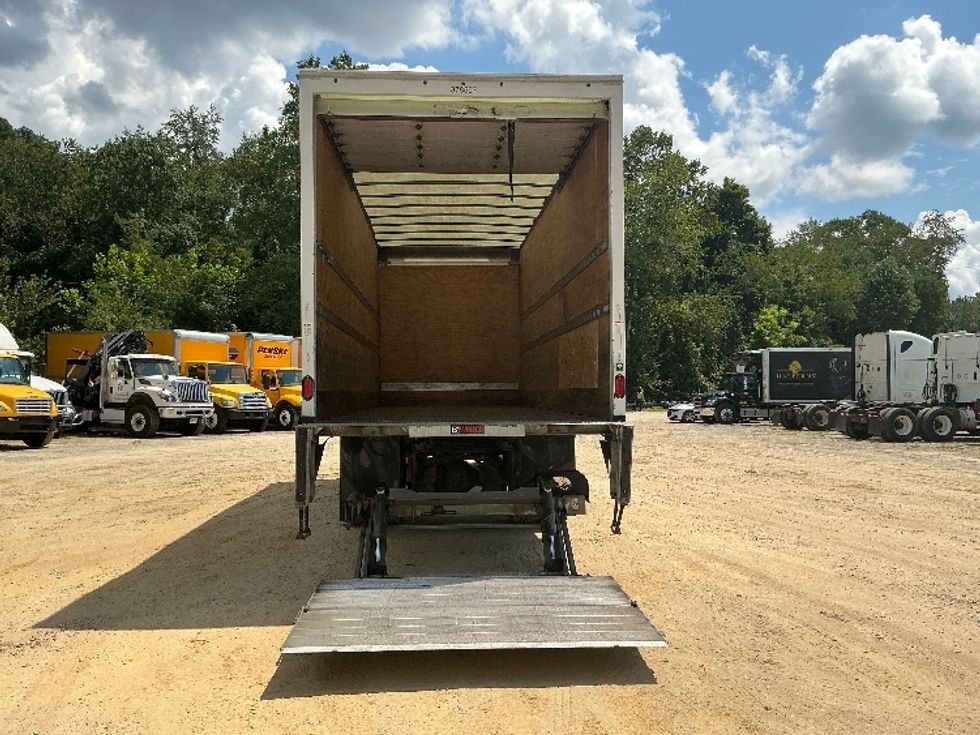 Medium Duty Box Truck-Light and Medium Duty Trucks-Freightliner-2021-M2-Asheville-NC-176,646\n\t\tmiles-$ 61,000 - Image 9