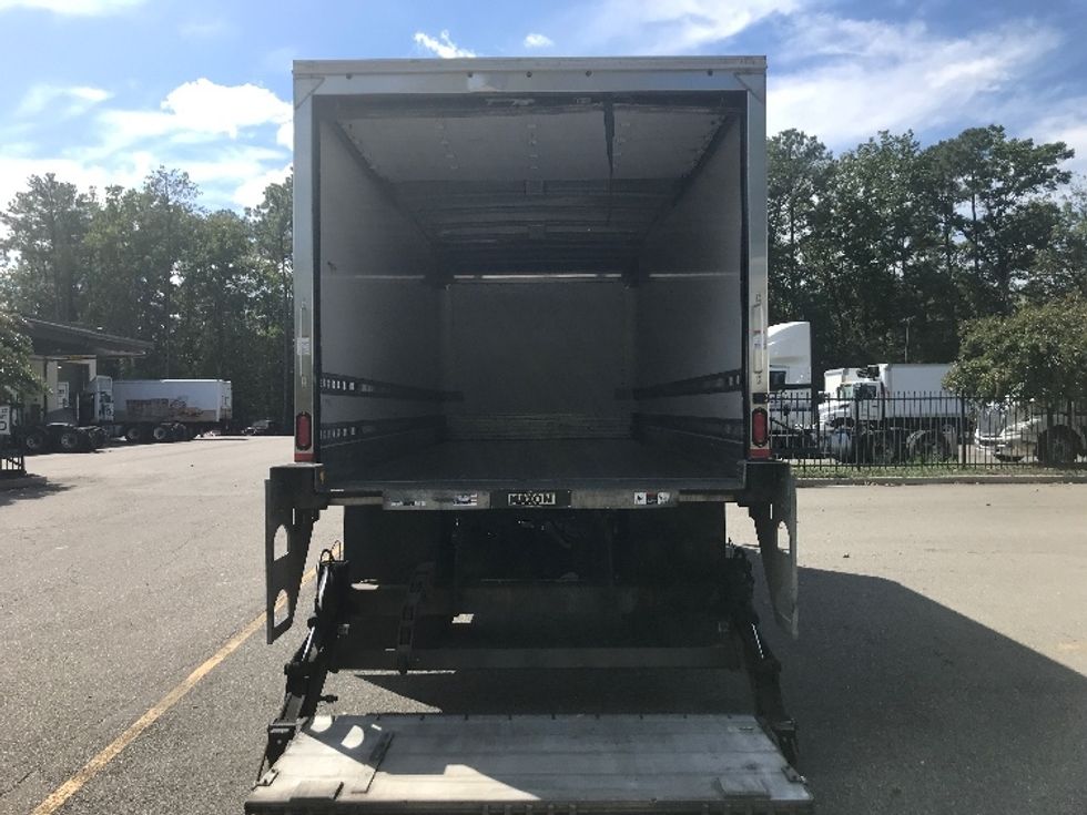 Medium Duty Box Truck-Light and Medium Duty Trucks-Freightliner-2021-M2-Ashland-VA-316,034\n\t\tmiles-$ 25,750 - Image 9