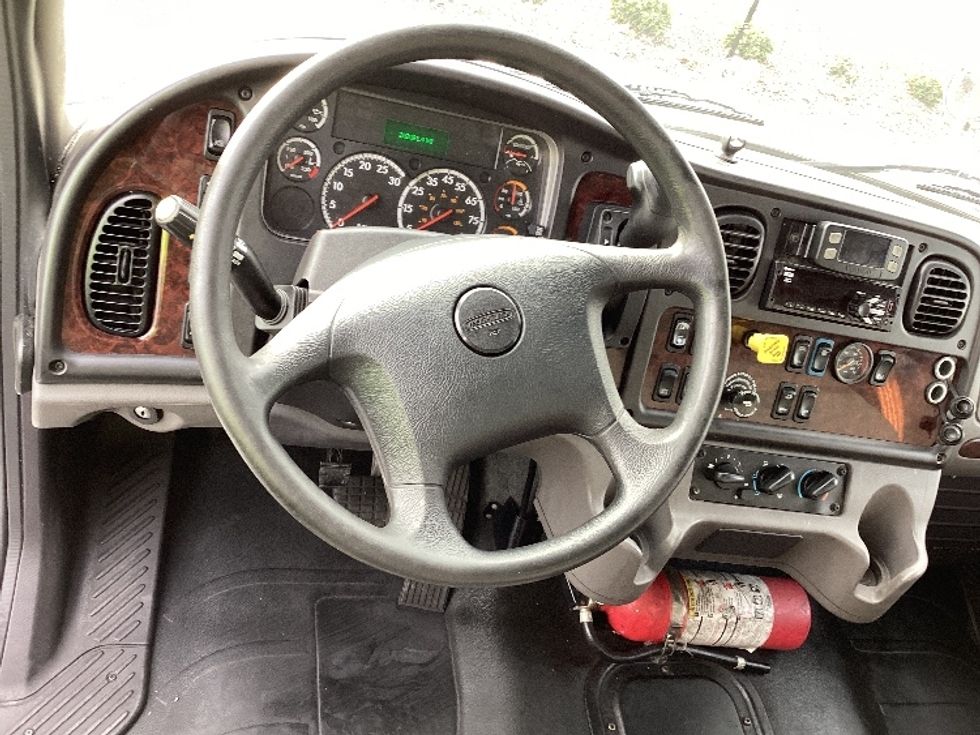 Medium Duty Box Truck-Light and Medium Duty Trucks-Freightliner-2021-M2-Atlanta (Forest Park)-GA-262,041\n\t\tmiles-$ 42,500 - Image 17