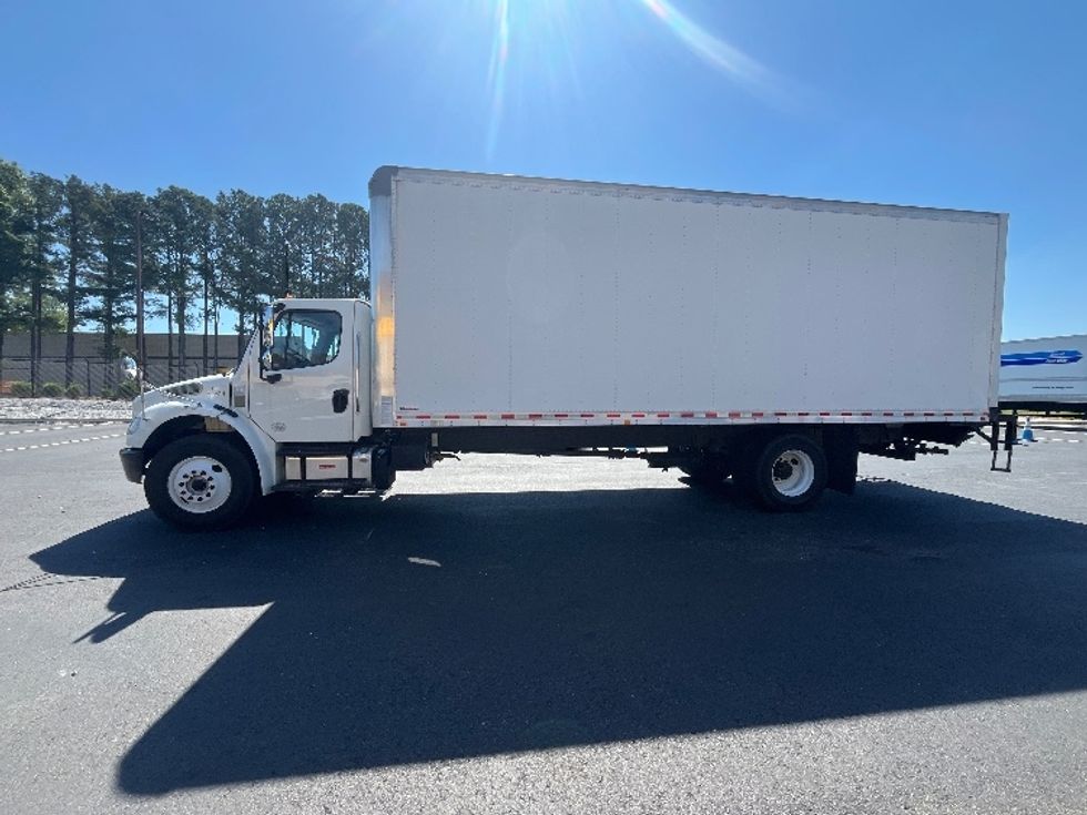Medium Duty Box Truck-Light and Medium Duty Trucks-Freightliner-2021-M2-Atlanta (Forest Park)-GA-87,062\n\t\tmiles-$ 69,500 - Image 4