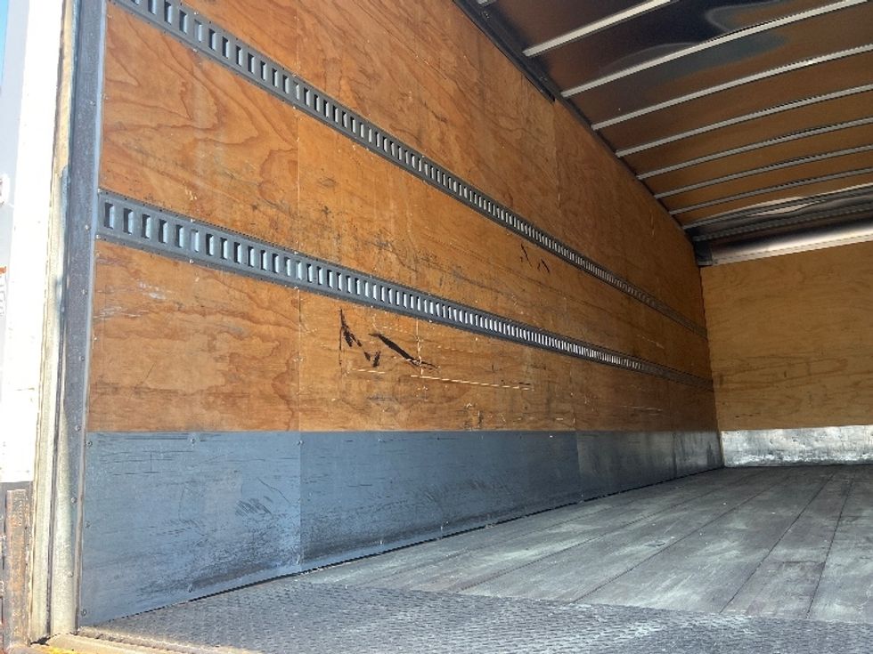 Medium Duty Box Truck-Light and Medium Duty Trucks-Freightliner-2021-M2-Atlanta (Forest Park)-GA-87,062\n\t\tmiles-$ 69,500 - Image 11