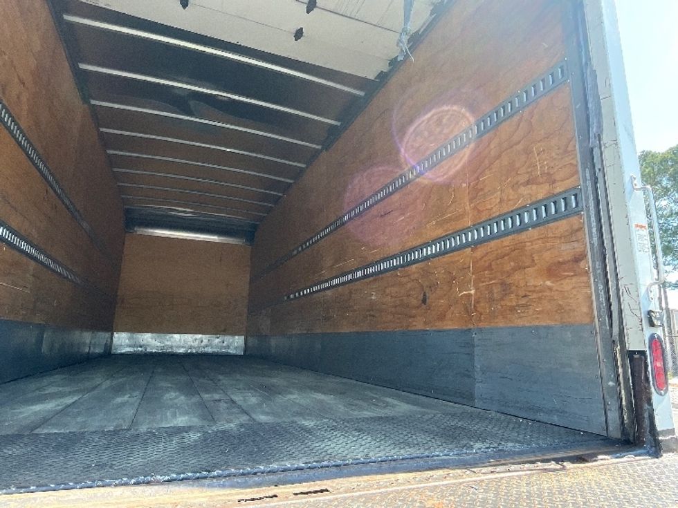 Medium Duty Box Truck-Light and Medium Duty Trucks-Freightliner-2021-M2-Atlanta (Forest Park)-GA-87,062\n\t\tmiles-$ 69,500 - Image 12