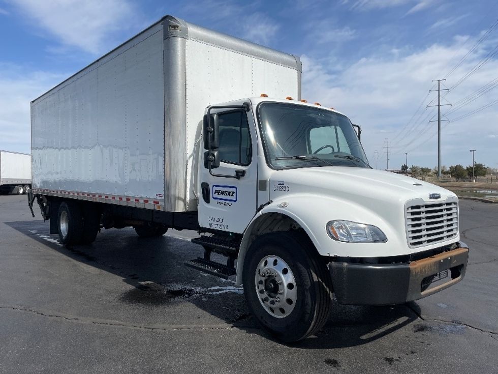 Medium Duty Box Truck-Light and Medium Duty Trucks-Freightliner-2021-M2-Aurora-CO-149,670\n\t\tmiles-$ 66,500 - Image 1