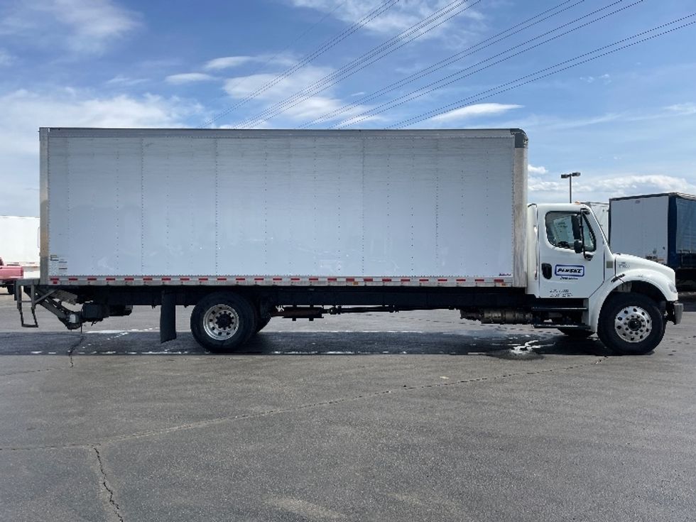 Medium Duty Box Truck-Light and Medium Duty Trucks-Freightliner-2021-M2-Aurora-CO-149,670\n\t\tmiles-$ 66,500 - Image 15