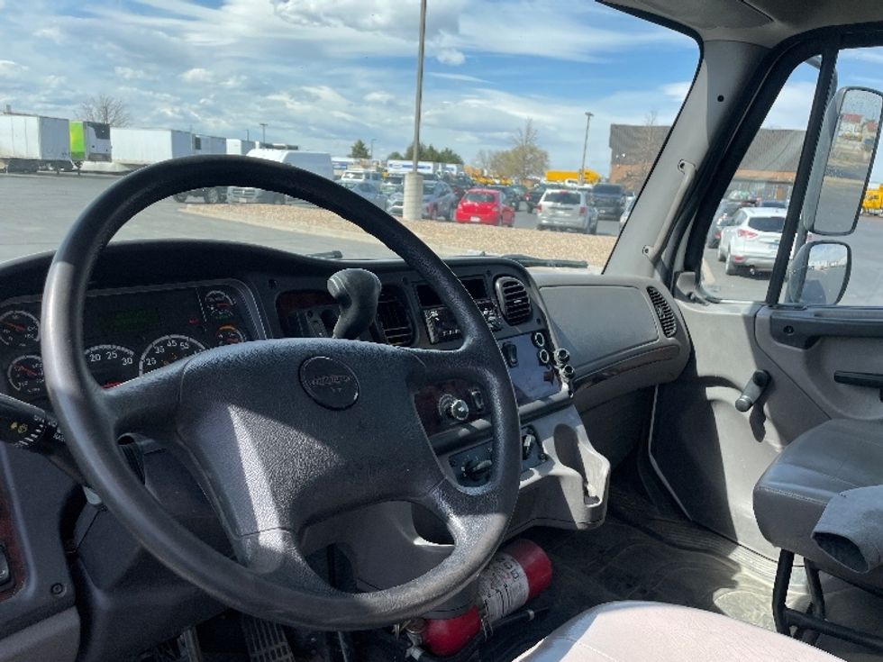 Medium Duty Box Truck-Light and Medium Duty Trucks-Freightliner-2021-M2-Aurora-CO-149,670\n\t\tmiles-$ 66,500 - Image 17