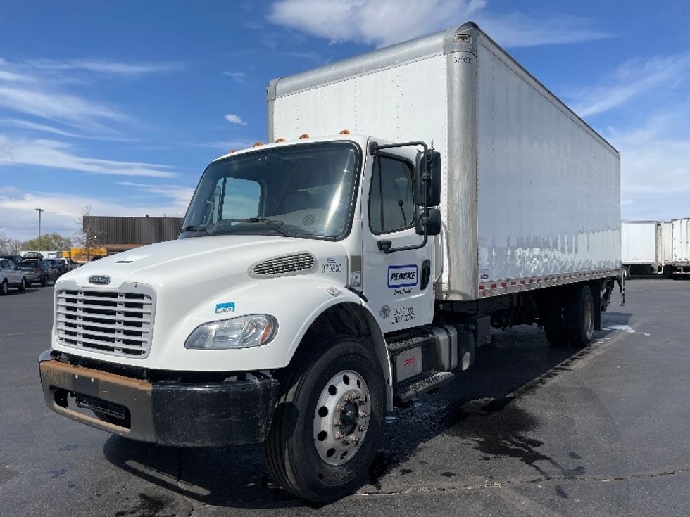 Medium Duty Box Truck-Light and Medium Duty Trucks-Freightliner-2021-M2-Aurora-CO-149,670\n\t\tmiles-$ 66,500 - Image 3