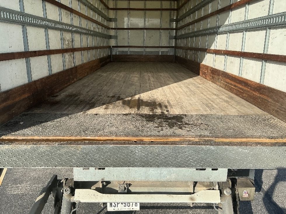 Medium Duty Box Truck-Light and Medium Duty Trucks-Freightliner-2021-M2-Austin-TX-181,365\n\t\tmiles-$ 59,750 - Image 10