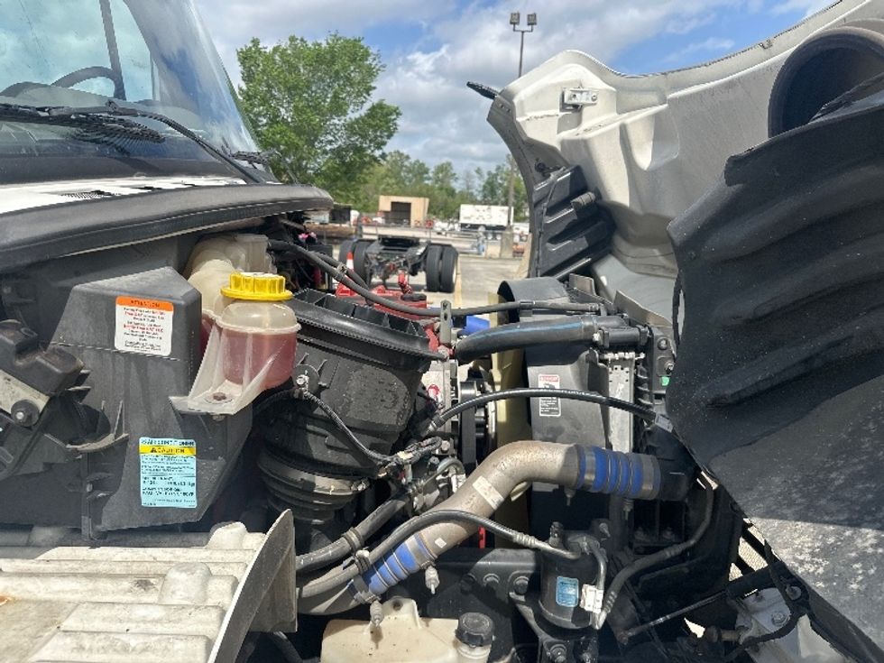 Medium Duty Box Truck-Light and Medium Duty Trucks-Freightliner-2021-M2-Baton Rouge-LA-118,426\n\t\tmiles-$ 71,250 - Image 23