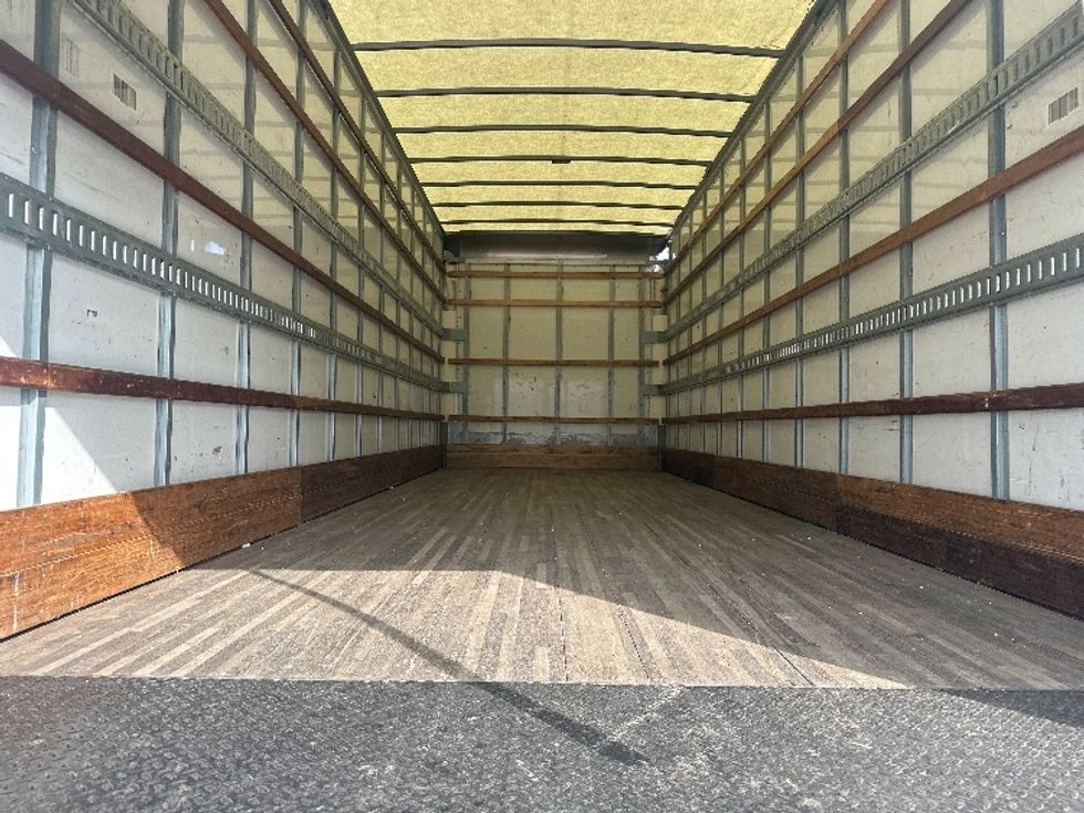 Medium Duty Box Truck-Light and Medium Duty Trucks-Freightliner-2021-M2-Baton Rouge-LA-118,426\n\t\tmiles-$ 71,250 - Image 8