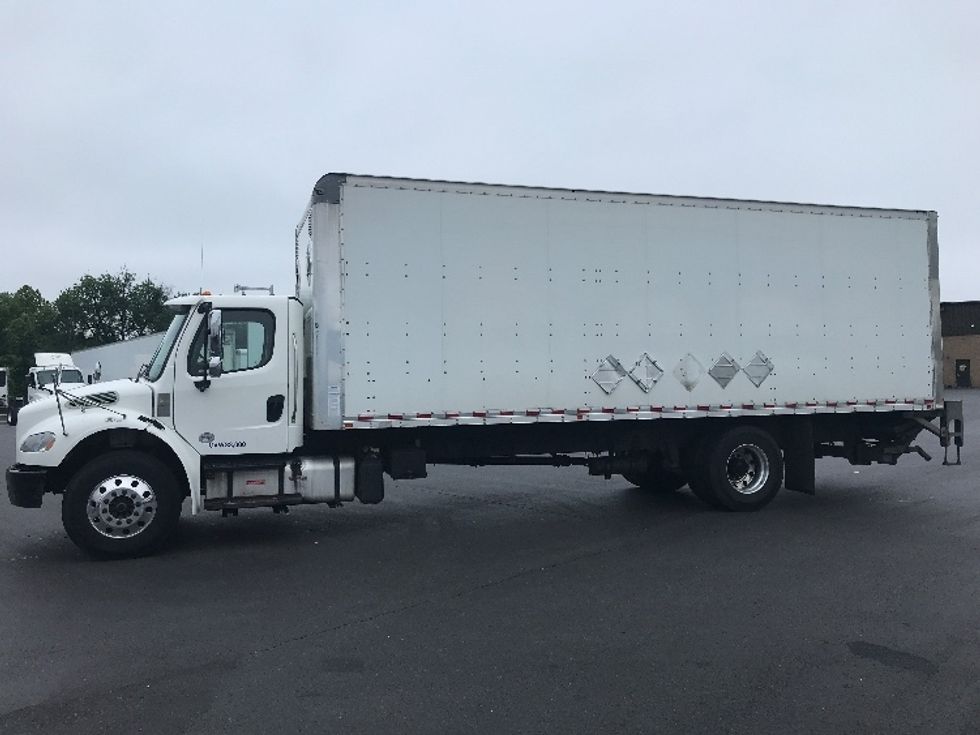 Medium Duty Box Truck-Light and Medium Duty Trucks-Freightliner-2021-M2-Bensalem-PA-195,257\n\t\tmiles-$ 48,250 - Image 15