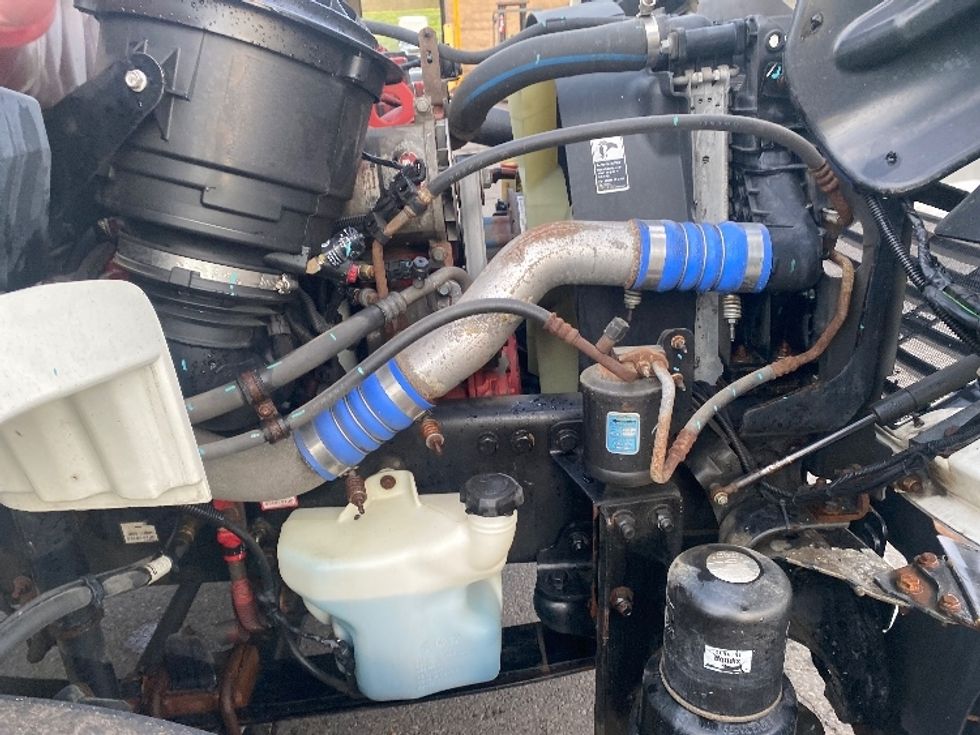 Medium Duty Box Truck-Light and Medium Duty Trucks-Freightliner-2021-M2-Binghamton-NY-120,588\n\t\tmiles-$ 64,500 - Image 23