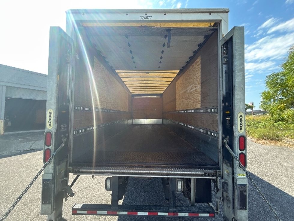 Medium Duty Box Truck-Light and Medium Duty Trucks-Freightliner-2021-M2-Birmingham-AL-103,846\n\t\tmiles-$ 76,250 - Image 8