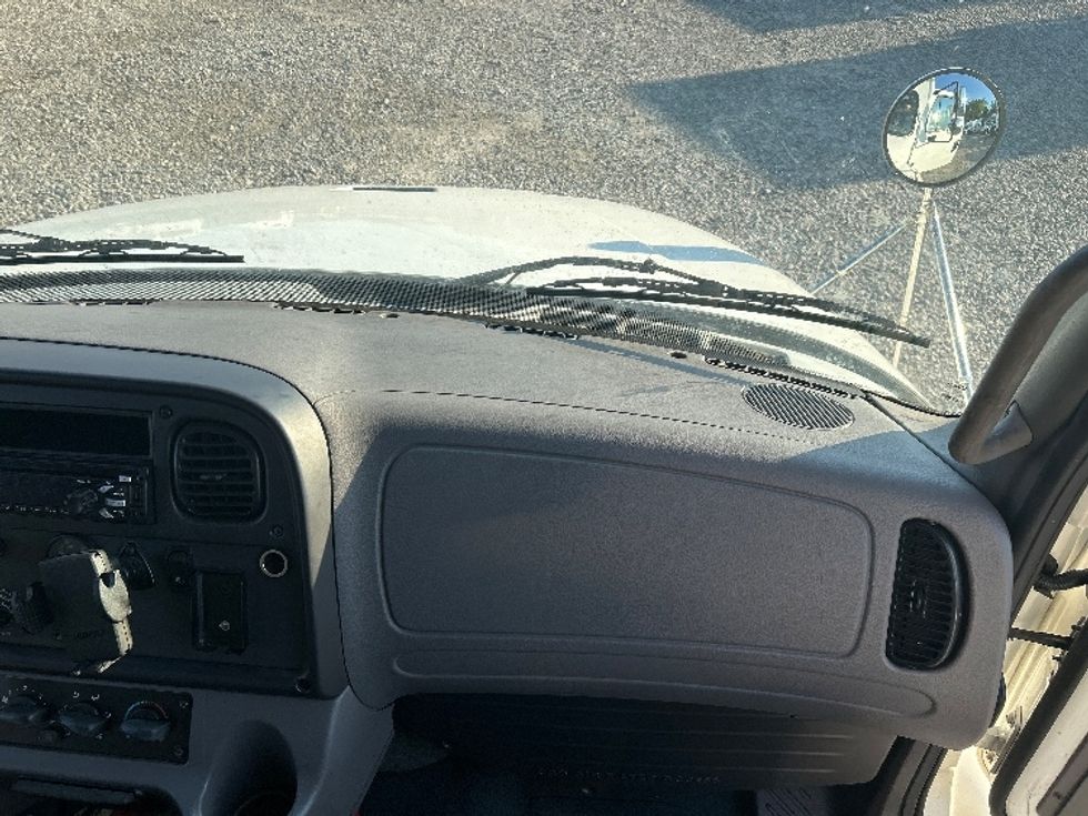 Medium Duty Box Truck-Light and Medium Duty Trucks-Freightliner-2021-M2-Birmingham-AL-108,990\n\t\tmiles-$ 75,750 - Image 21