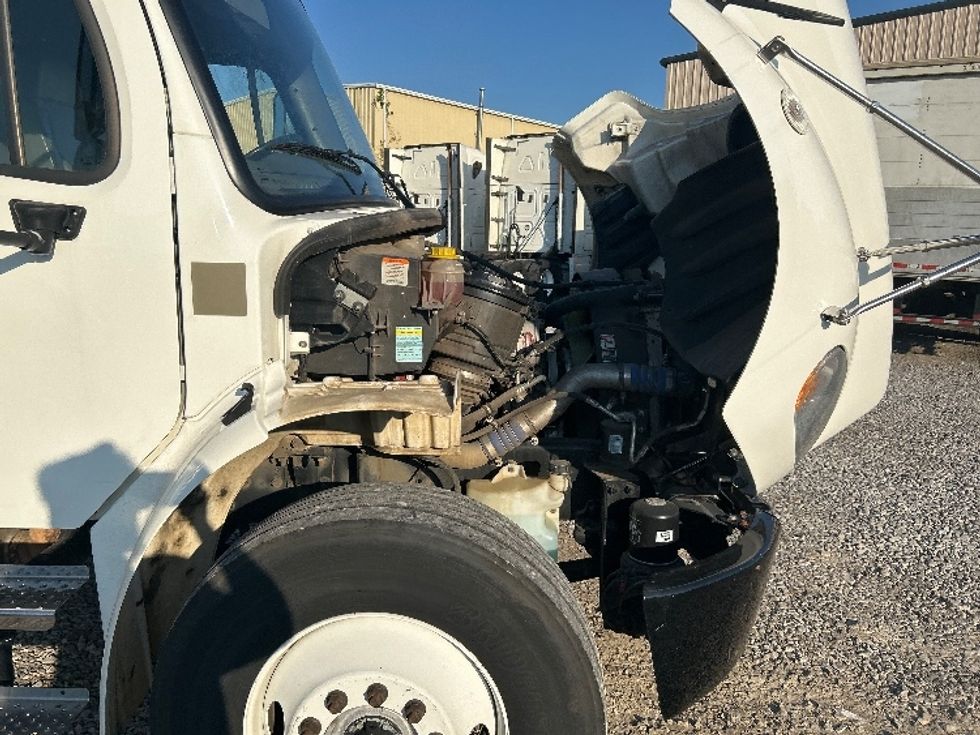 Medium Duty Box Truck-Light and Medium Duty Trucks-Freightliner-2021-M2-Birmingham-AL-108,990\n\t\tmiles-$ 75,750 - Image 23