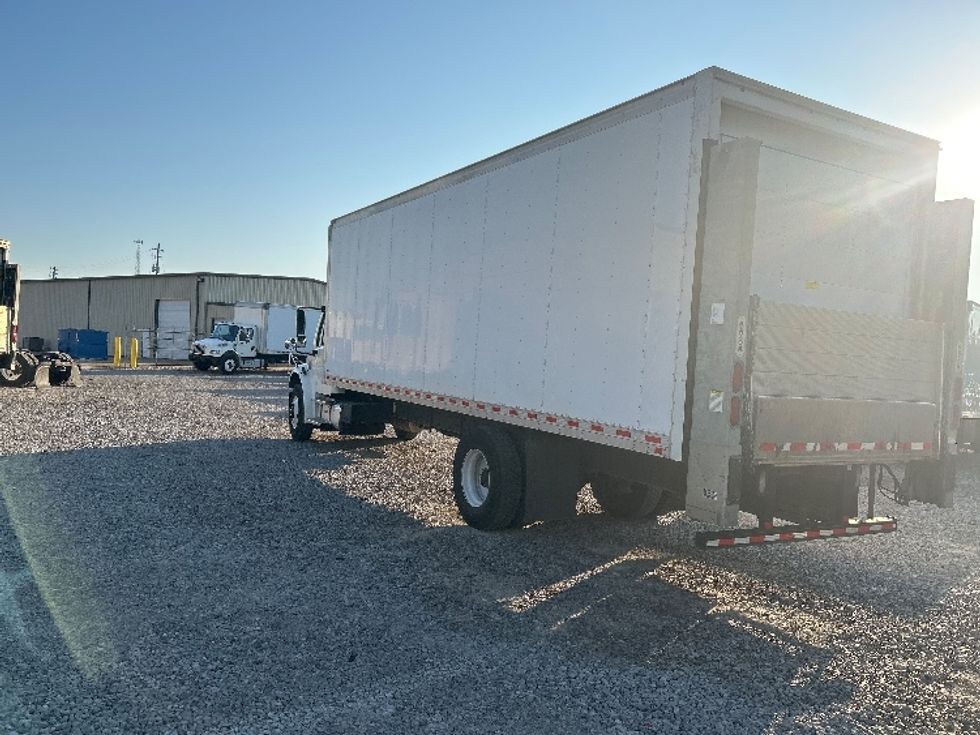 Medium Duty Box Truck-Light and Medium Duty Trucks-Freightliner-2021-M2-Birmingham-AL-108,990\n\t\tmiles-$ 75,750 - Image 6